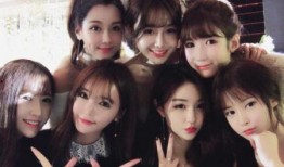 明星与网红合照,跨界合影成潮流风尚