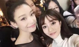 明星与网红合照,跨界合影成潮流风尚