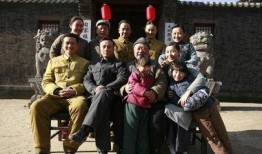 小宝和老财全集在线观看,笑料百出，温情满满，重温经典喜剧时光