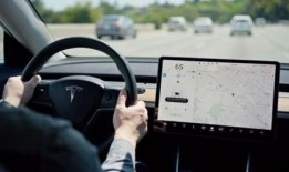 爆料自己特斯拉的视频