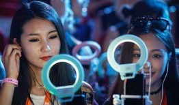 台媒爆料蔡卓宜视频播放,台媒曝蔡卓宜视频播放引发热议